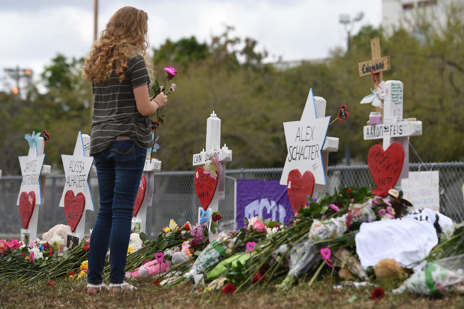 Gedenken an die Opfer des Parkland-Amoklaufs: Der Schütze hatte in seiner ehemaligen Schule in Parkland auf Schüler und Lehrer eröffnet und 17 Menschen getötet.
