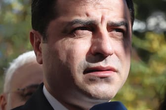 Selahattin Demirtas: Der inhaftierte Präsidentschaftskandidat der pro-kurdischen HDP warnt vor Faschismus in der Türkei.