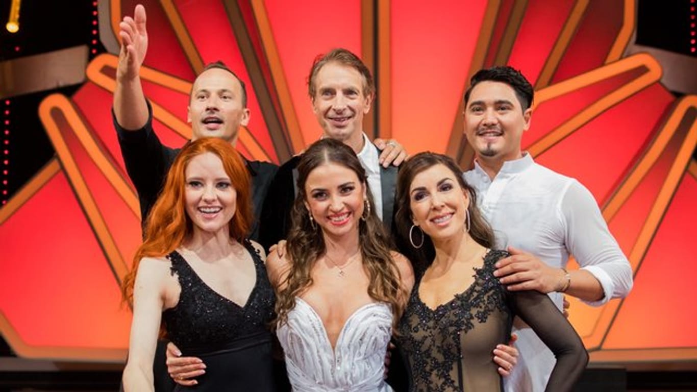 Die RTL-Show "Let's Dance" hat sich bei den TV-Quoten gesteigert und den ersten Platz knapp verpasst.
