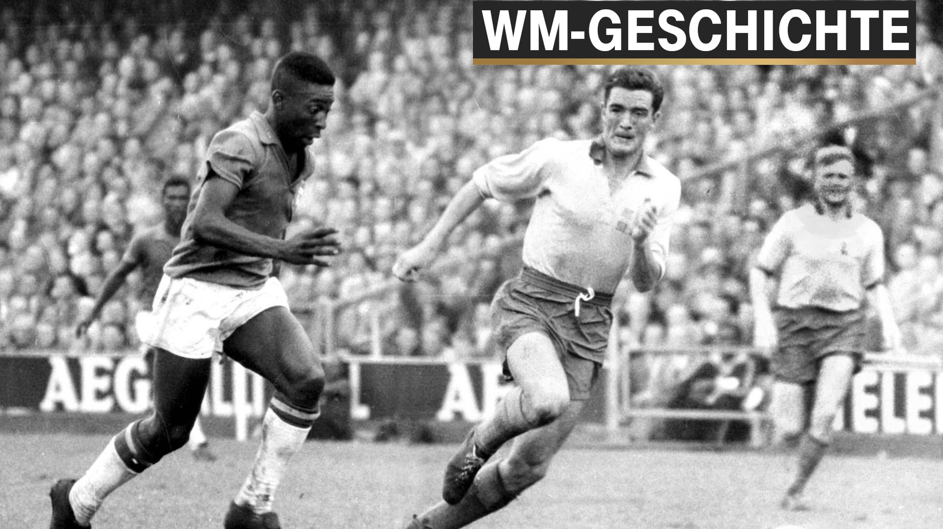 Pelé im WM-Finale 1958 gegen Schweden: Mit damals 17 Jahren tanzte der Brasilianer seine Gegenspieler aus und wurde zum Star des Turniers.