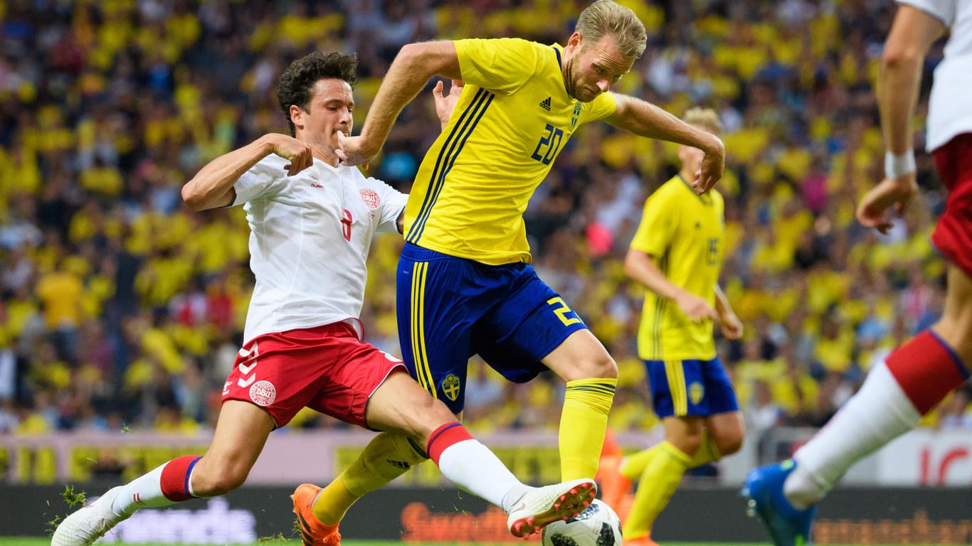 Thomas Delaney: Werders Däne (l.) überzeugt beim Testspiel gegen Schweden.