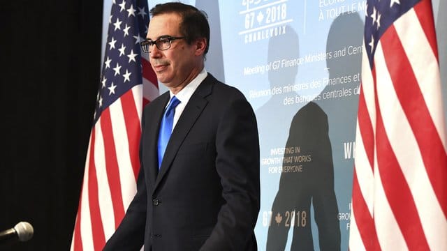 US-Finanzminister Steven Mnuchin spricht bei einer Pressekonferenz während des Treffes der G7-Finanzminister und Notenbankenchefs. US-Finanzminister Steven Mnuchin spricht bei einer Pressekonferenz während des Treffes der G7-Finanzminister und Notenbankenchefs.