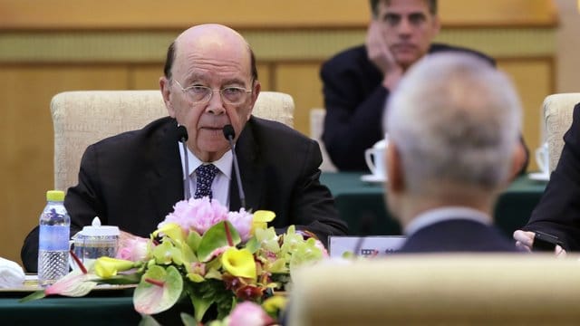 US-Wirtschaftsminister Wilbur Ross führt Gespräche in Peking.