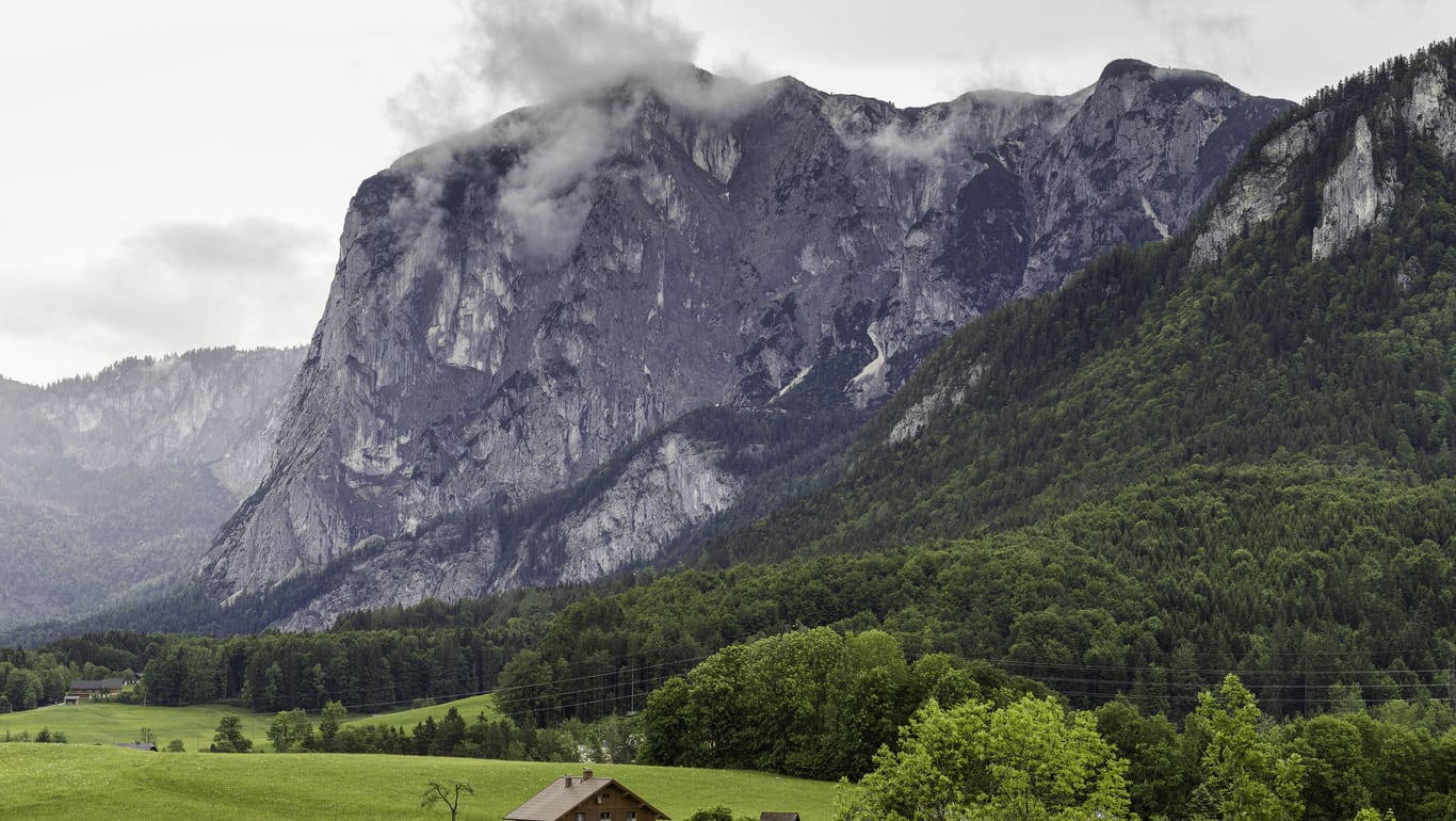 Ein Bergmassiv in der Steiermark: In dem österreichischen Bundesland verunglückte der 52-Jährige beim Abstieg.
