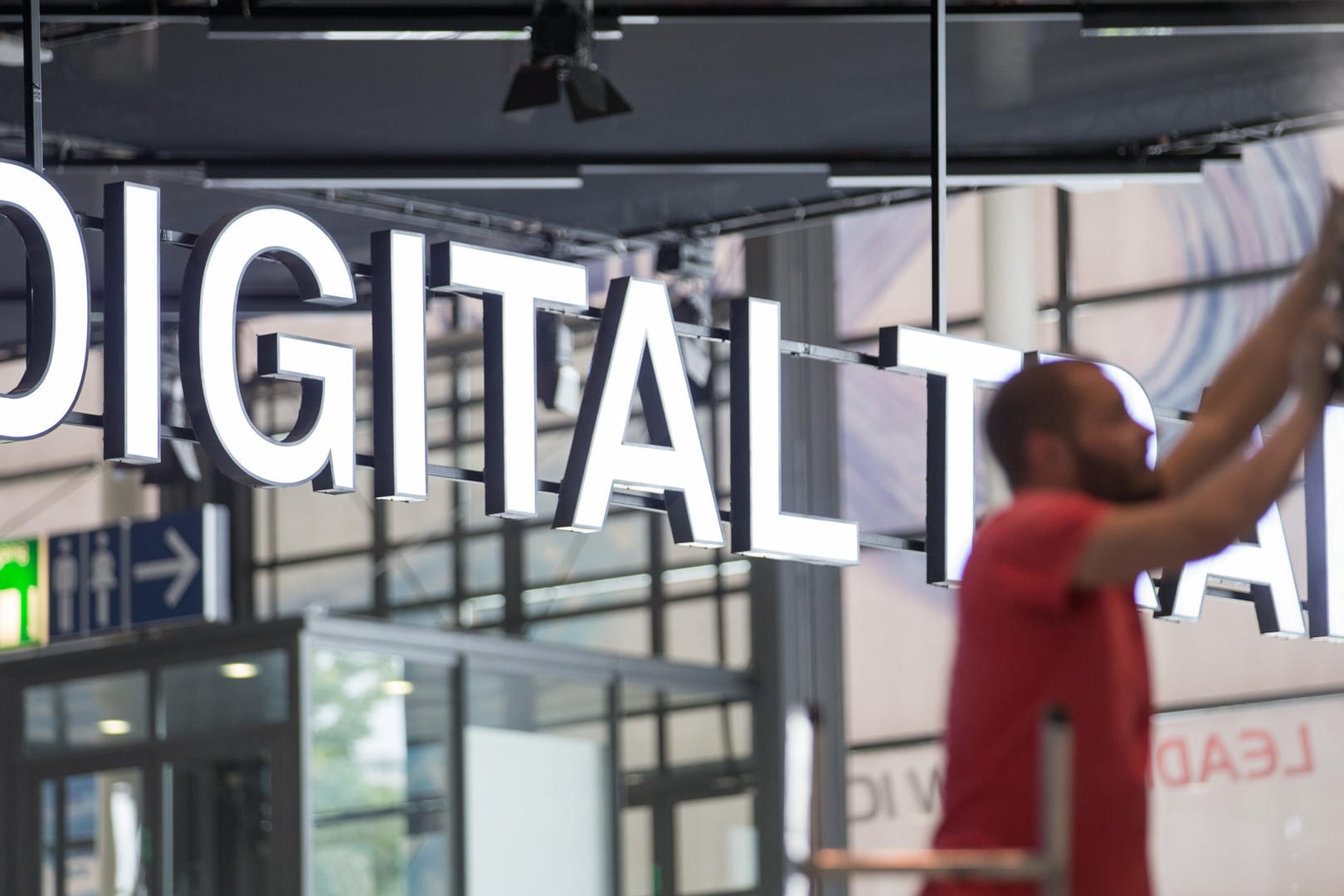 Schwerpunkt Digitalisierung: Vorbereitungen für die runderneuerte Cebit in Hannover.