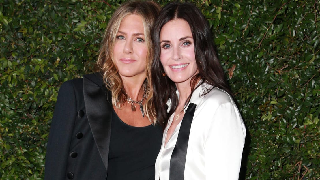 Jennifer Aniston und Courteney Cox: Gemeinsam posierten sie für die Fotografen.