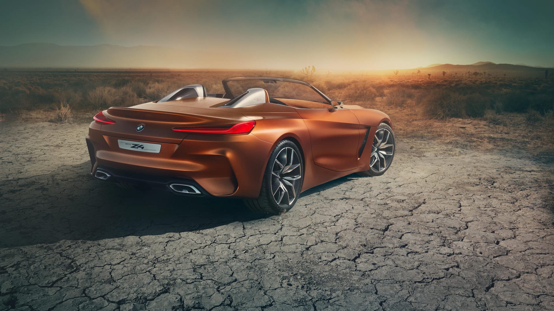 BMW Z4: 1995 stellte BMW den Z3 vor, der Z4 folgte 2002. Derzeit wird kein Modell angeboten, doch der nächste Z4 steht in den Startlöchern und soll noch 2018 auf den Markt kommen. BMW Z4: 1995 stellte BMW den Z3 vor, der Z4 folgte 2002. Derzeit wird kein Modell angeboten, doch der nächste Z4 steht in den Startlöchern und soll noch 2018 auf den Markt kommen.