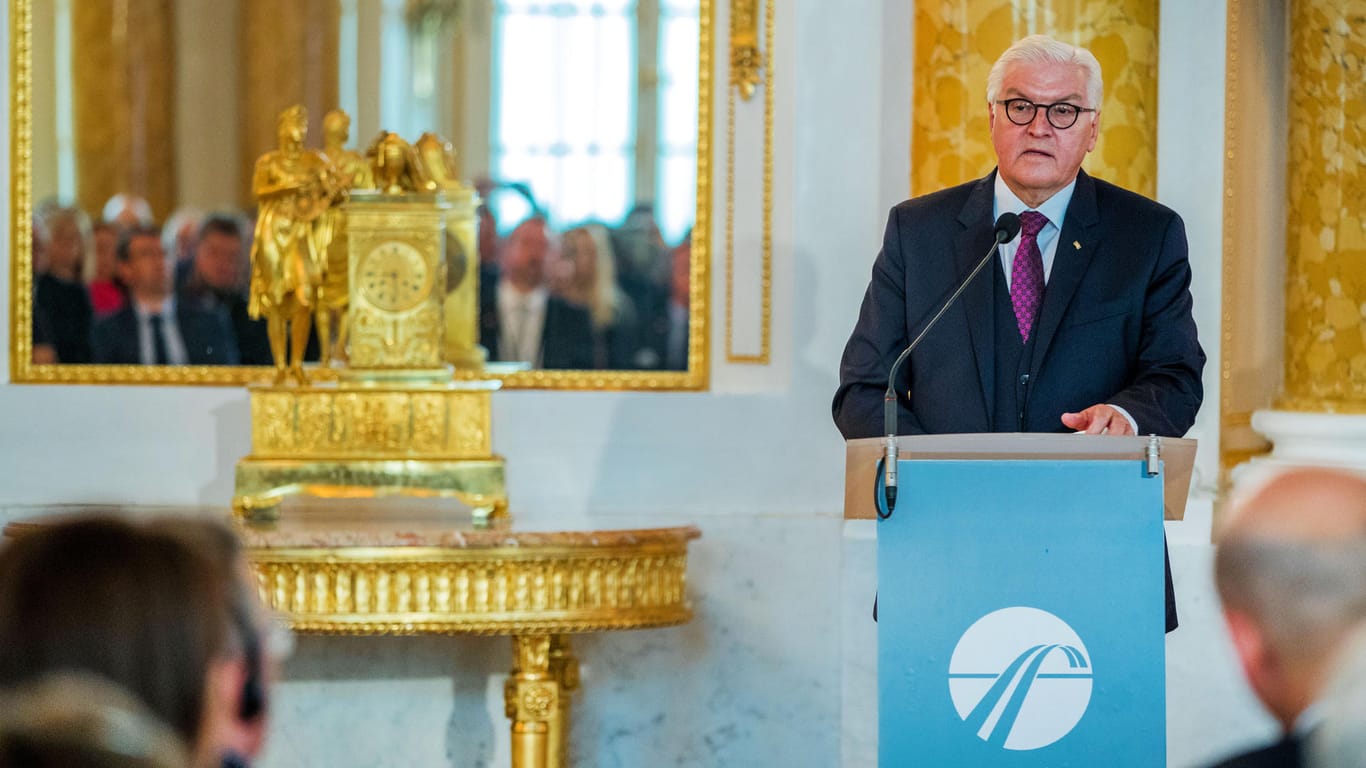 Frank-Walter Steinmeier: Der Bundespräsident besucht zwei Tage das Nachbarland Polen.