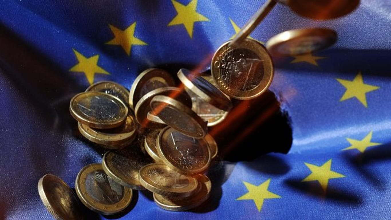 EU-Ermittler prangern Zweckentfremdung von insgesamt drei Milliarden Euro an.