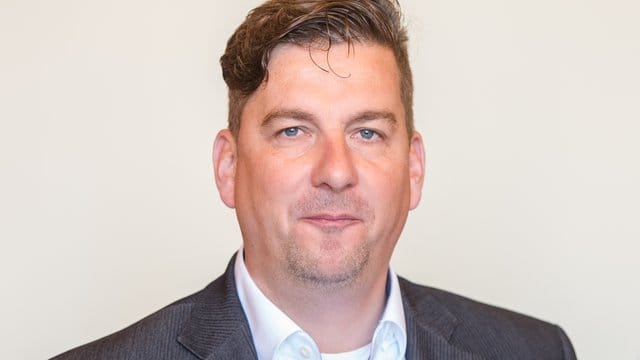 Holger Arppe hatte sich im Netz gewaltverherrlichend und rassistisch geäußert. Holger Arppe hatte sich im Netz gewaltverherrlichend und rassistisch geäußert.
