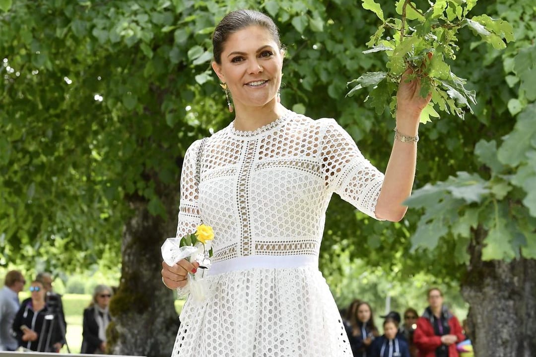 Prinzessin Victoria von Schweden: Am schwedischen Nationalfeiertag trägt sie ein Kleid, das sie vor gut zwei Jahren schon einmal ausführte.