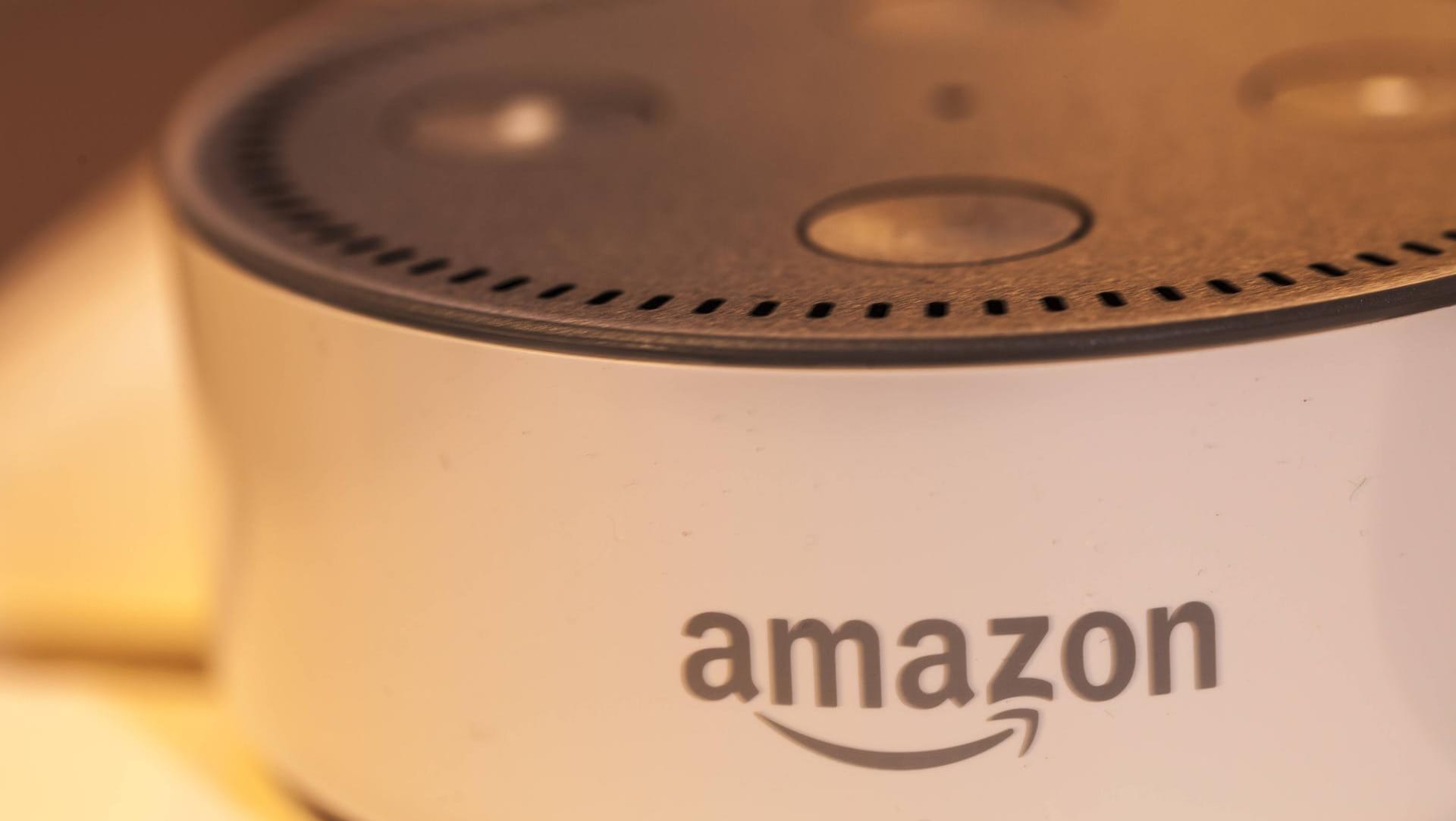 Die Amazon-Sprachassistentin Alexa: Die Eltern des Kindes brauchte eine Weile, um zu verstehen, was ihr Sohn sagen wollte. Alexa auch. (Archivbild) Die Amazon-Sprachassistentin Alexa: Die Eltern des Kindes brauchte eine Weile, um zu verstehen, was ihr Sohn sagen wollte. Alexa auch. (Archivbild)