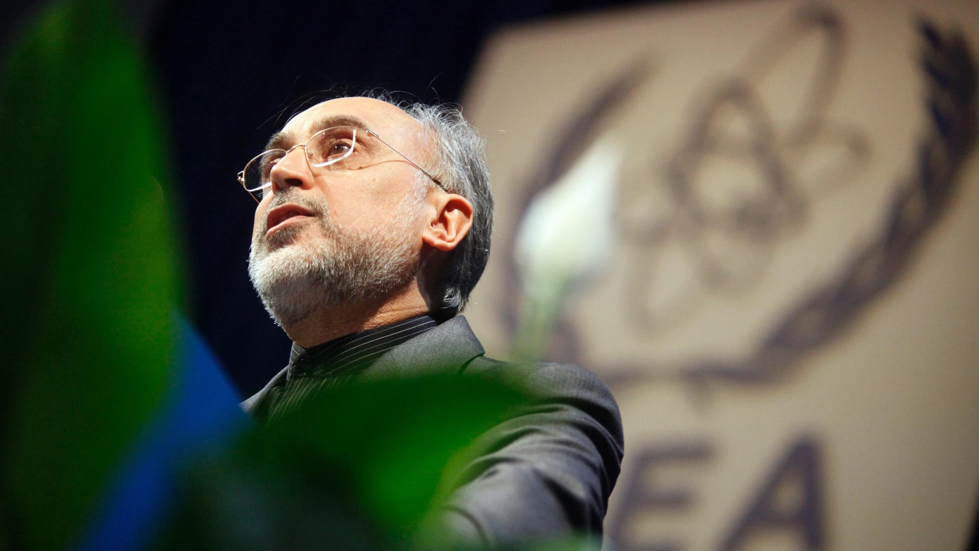 Ali-Akbar Salehi: Iran bereitet sich nach Angaben seines Atomchefs technisch auf ein Scheitern des Atomabkommens vor. Ali-Akbar Salehi: Iran bereitet sich nach Angaben seines Atomchefs technisch auf ein Scheitern des Atomabkommens vor.