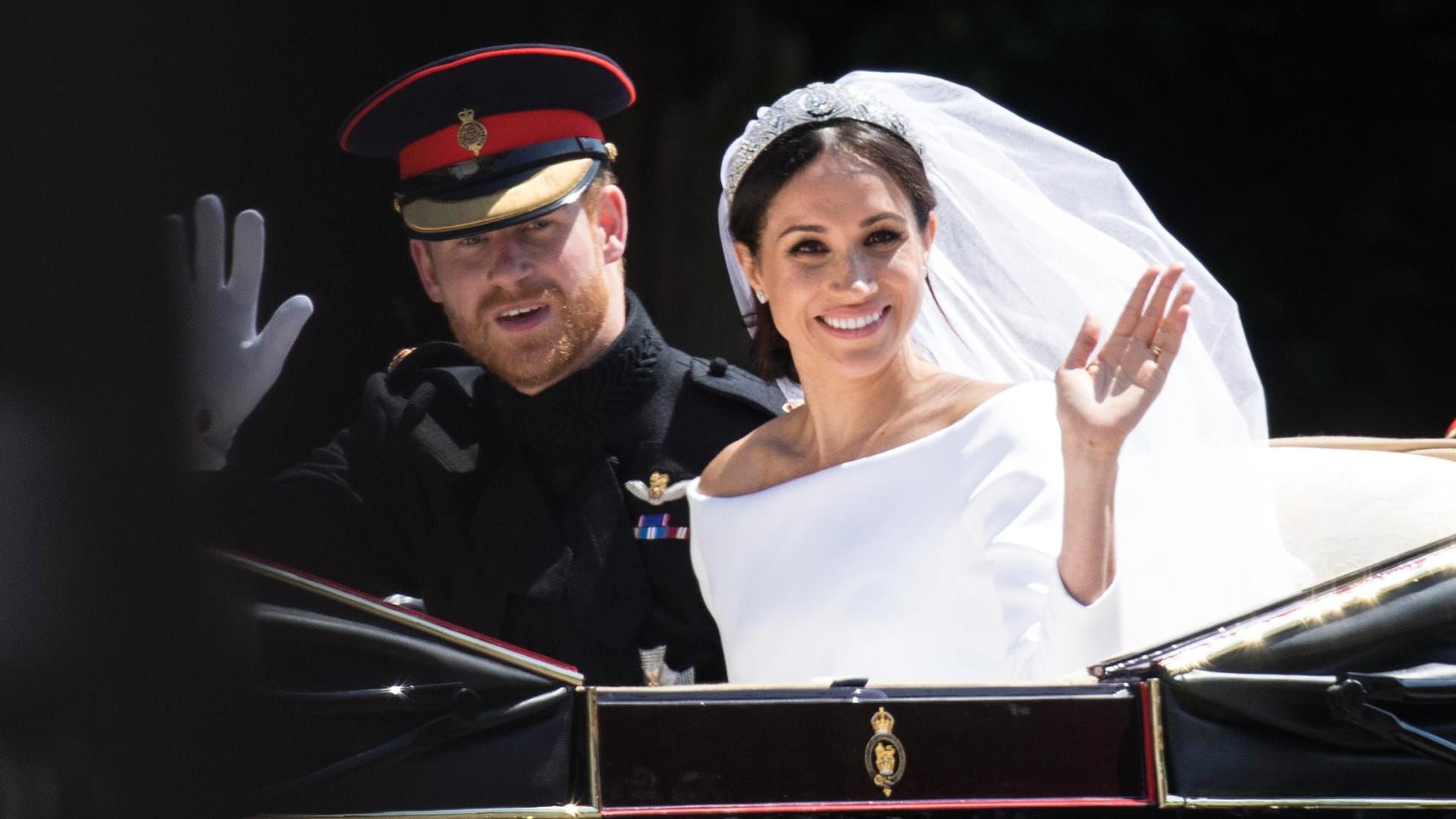 Prinz Harry und Herzogin Meghan: Gerade war ein bislang unbekanntes Bild des Paares aufgetaucht, nun ist es auch schon wieder weg. Prinz Harry und Herzogin Meghan: Gerade war ein bislang unbekanntes Bild des Paares aufgetaucht, nun ist es auch schon wieder weg.