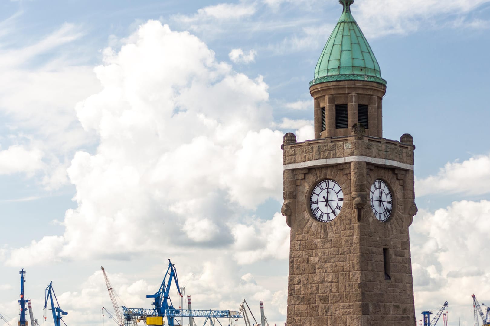 St. Pauli Landungsbrücken