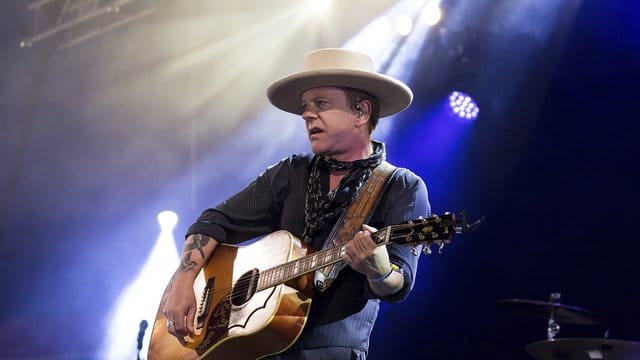 Kiefer Sutherland macht auch Musik.