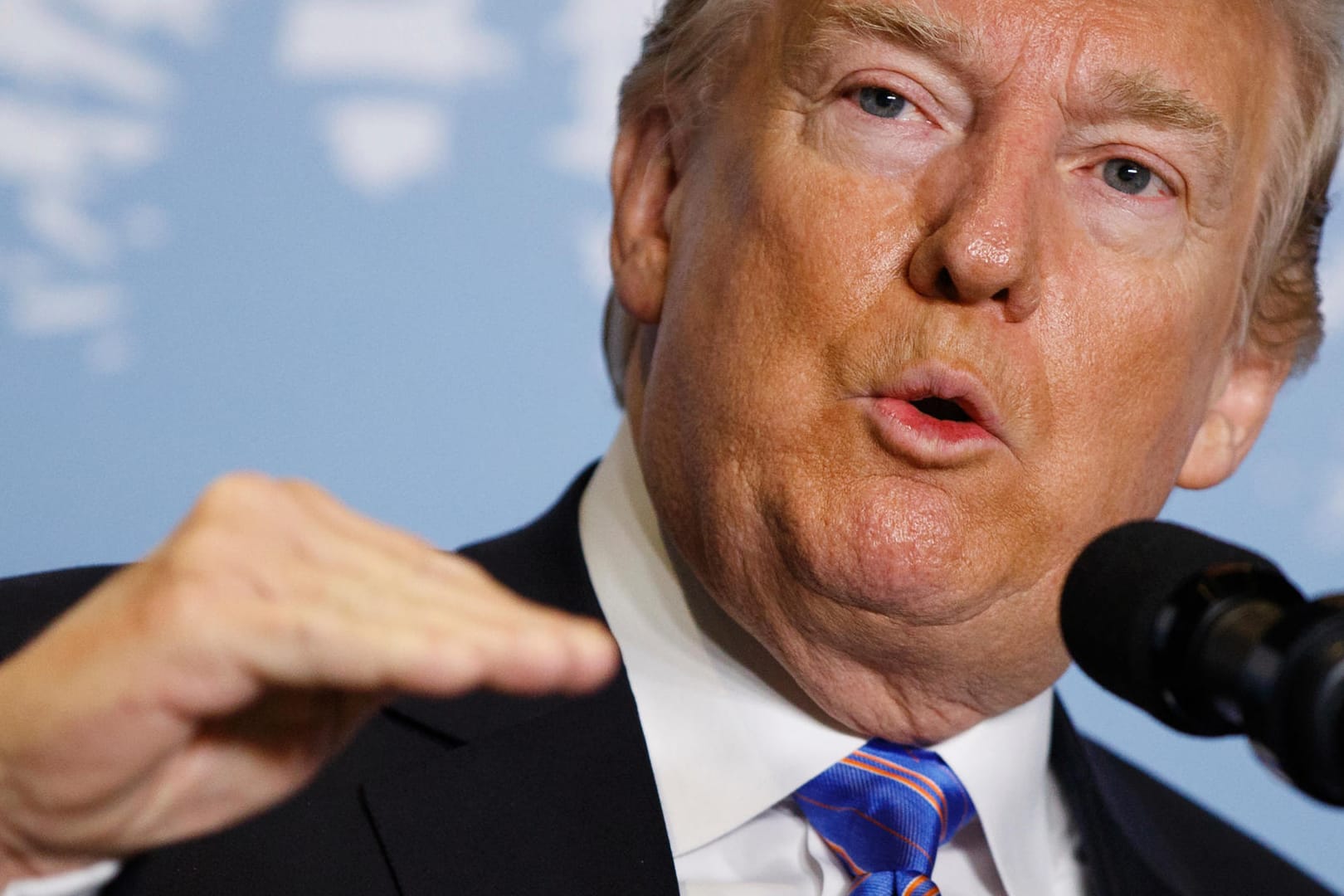 Donald Trump: Der US-Präsident hat beim G7-Gipfel in Kanada für einen Eklat gesorgt.