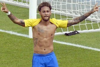 Brasiliens Superstar Neymar jubelt nach seinem Treffer 2:0 gegen Österreich.