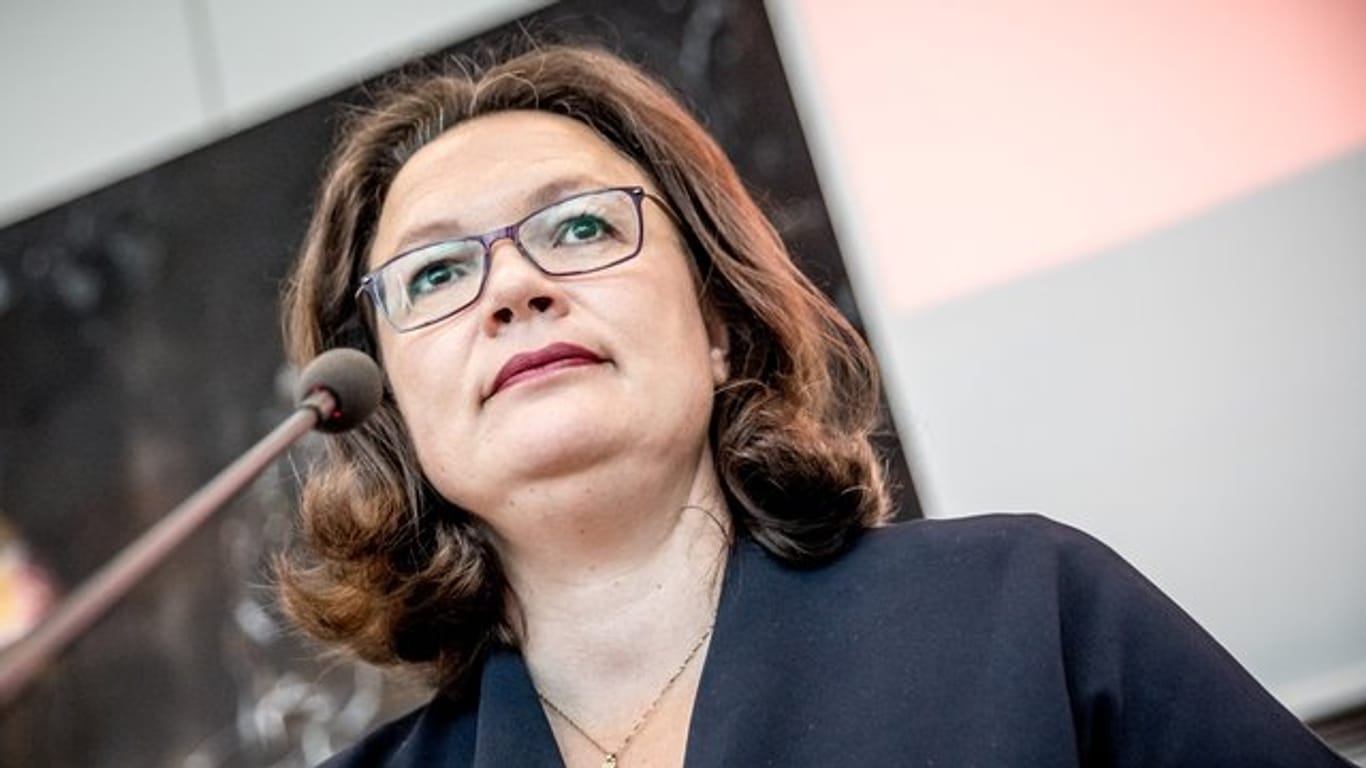 SPD-Partei- und Fraktionschefin Andrea Nahles will, dass die Frage des Kanzlerkandidaten vor der Wahl 2021 frühzeitig entschieden wird.