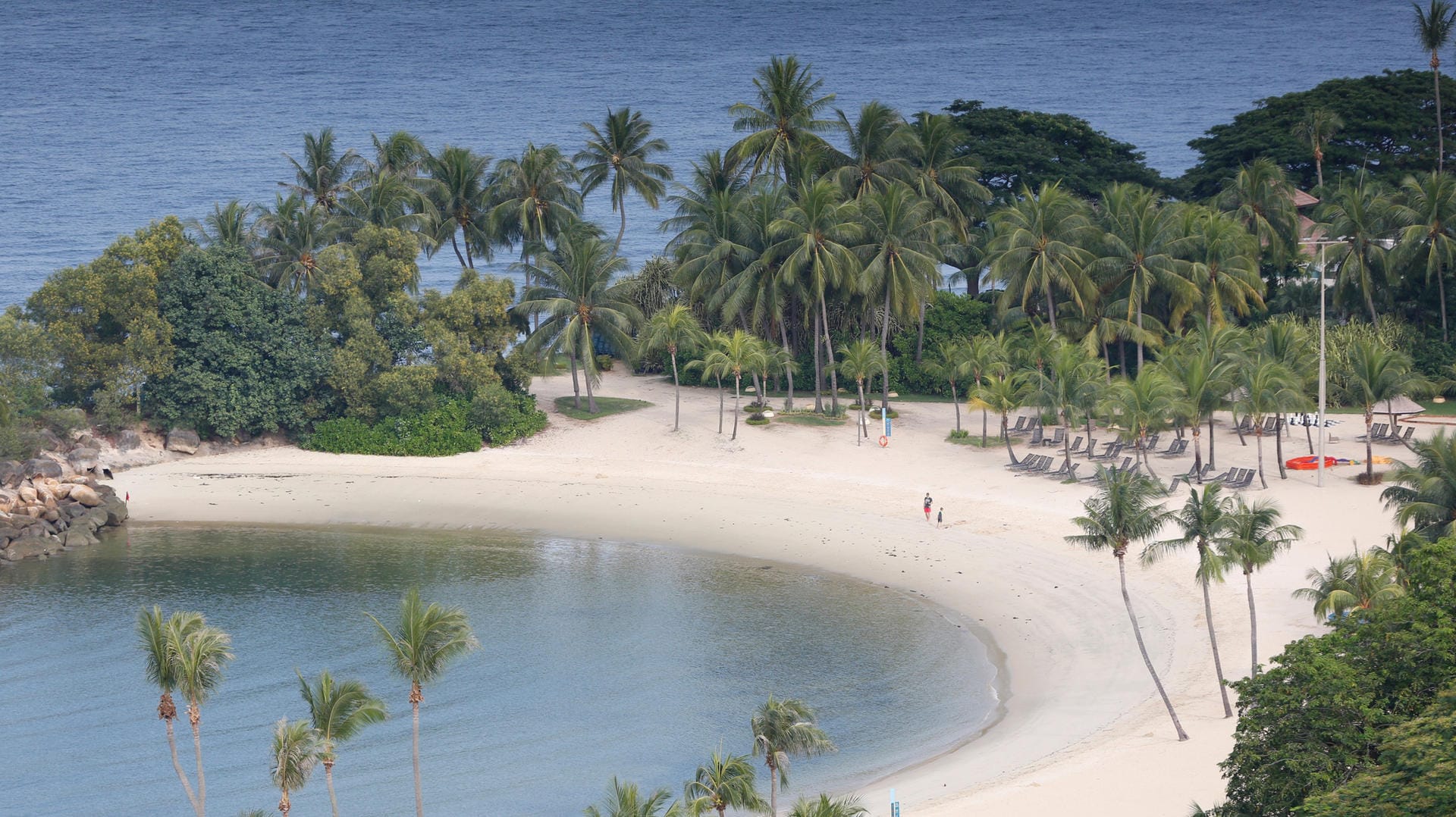 Traumstrand auf Sentosa: Die Insel ist ein beliebtes Ausflugsziel für Einheimische und Touristen.