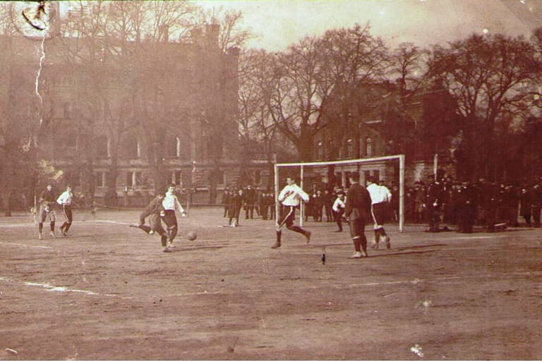 Der Exerzierplatz in Braunschweig: Hier fand vermutlich das erste Fußballspiel, initiiert durch Konrad Koch, auf deutschem Boden statt.