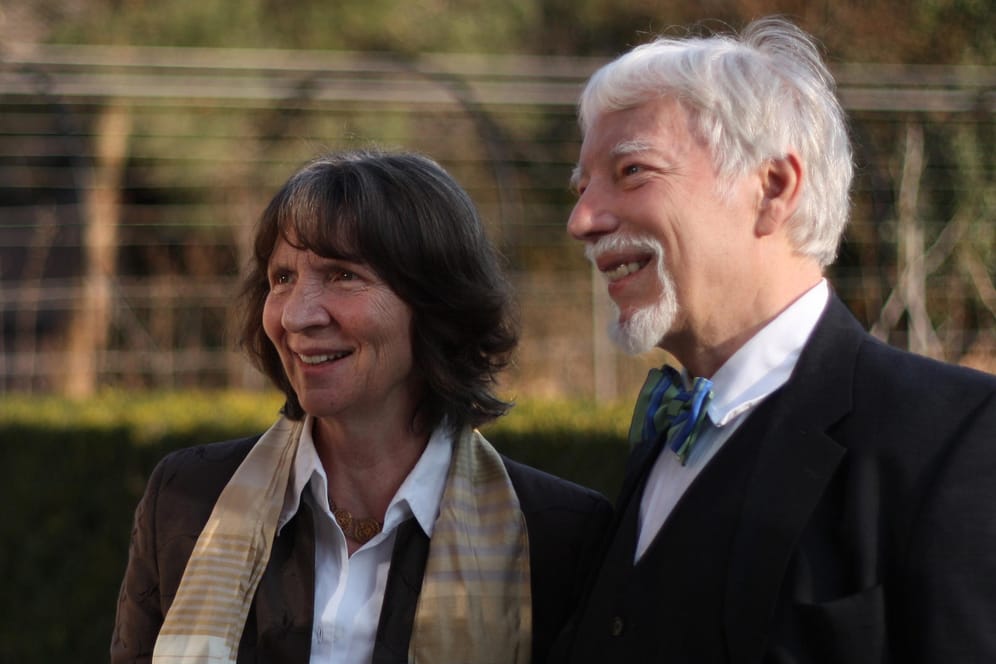 Die Kulturwissenschaftler Aleida Assmann (l) und Ehemann Jan Assmann: Das Ehepaar erhält gemeinsam den diesjährigen Friedenspreis des Deutschen Buchhandels.