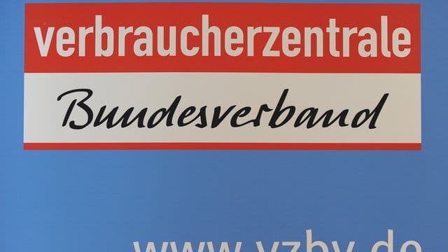Bei der geplanten Musterfeststellungsklage sollen Verbraucherschutzverbände stellvertretend für die Verbraucher vor Gericht ziehen. Bei der geplanten Musterfeststellungsklage sollen Verbraucherschutzverbände stellvertretend für die Verbraucher vor Gericht ziehen.