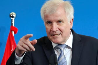 Horst Seehofer: Der Innenminister will mit seinem Masterplan "Recht und Ordnung wiederherstellen."