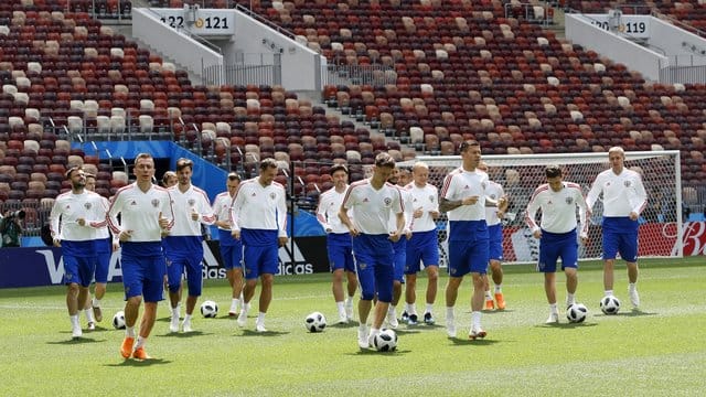 Russlands Spieler im Moskauer Luschnikistadion.