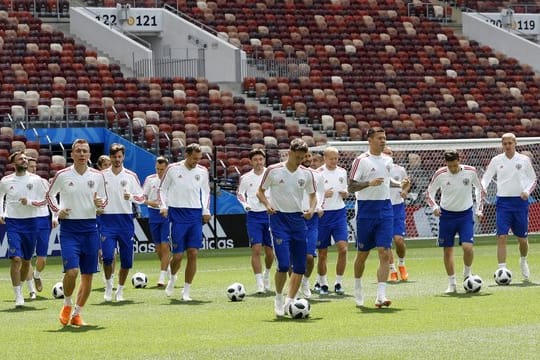 Russlands Spieler im Moskauer Luschnikistadion.