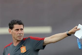 Spanien ist durch den Trainerwechsel zu Fernando Hierro schwierig einzuschätzen.