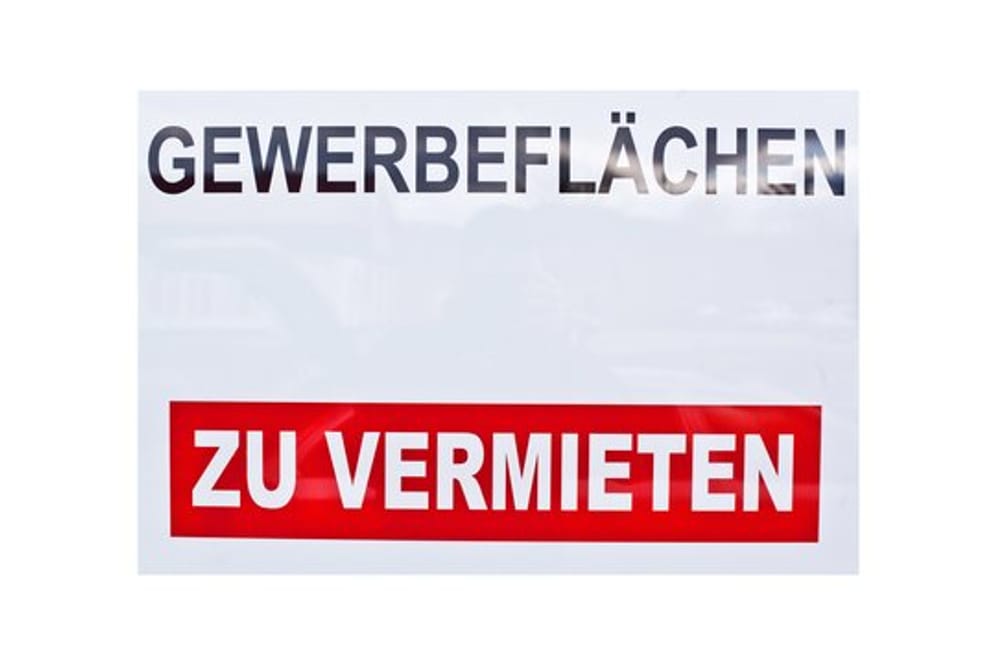 Ein Gericht urteilte, dass eine Gewerbefläche nur unter speziellen Umständen als Wohnraum genutzt werden darf.