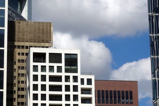 Offene Immobilienfonds investieren oft in Büroimmobilien.