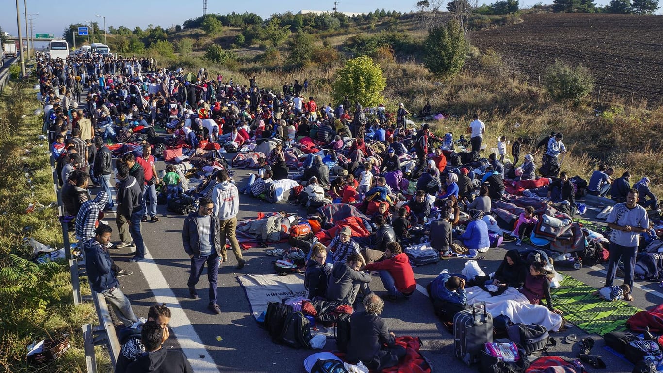 Flüchtlinge auf der Balkanroute im September 2015: Hunderttausende Flüchtlinge hofften auf eine Zukunft in der EU.
