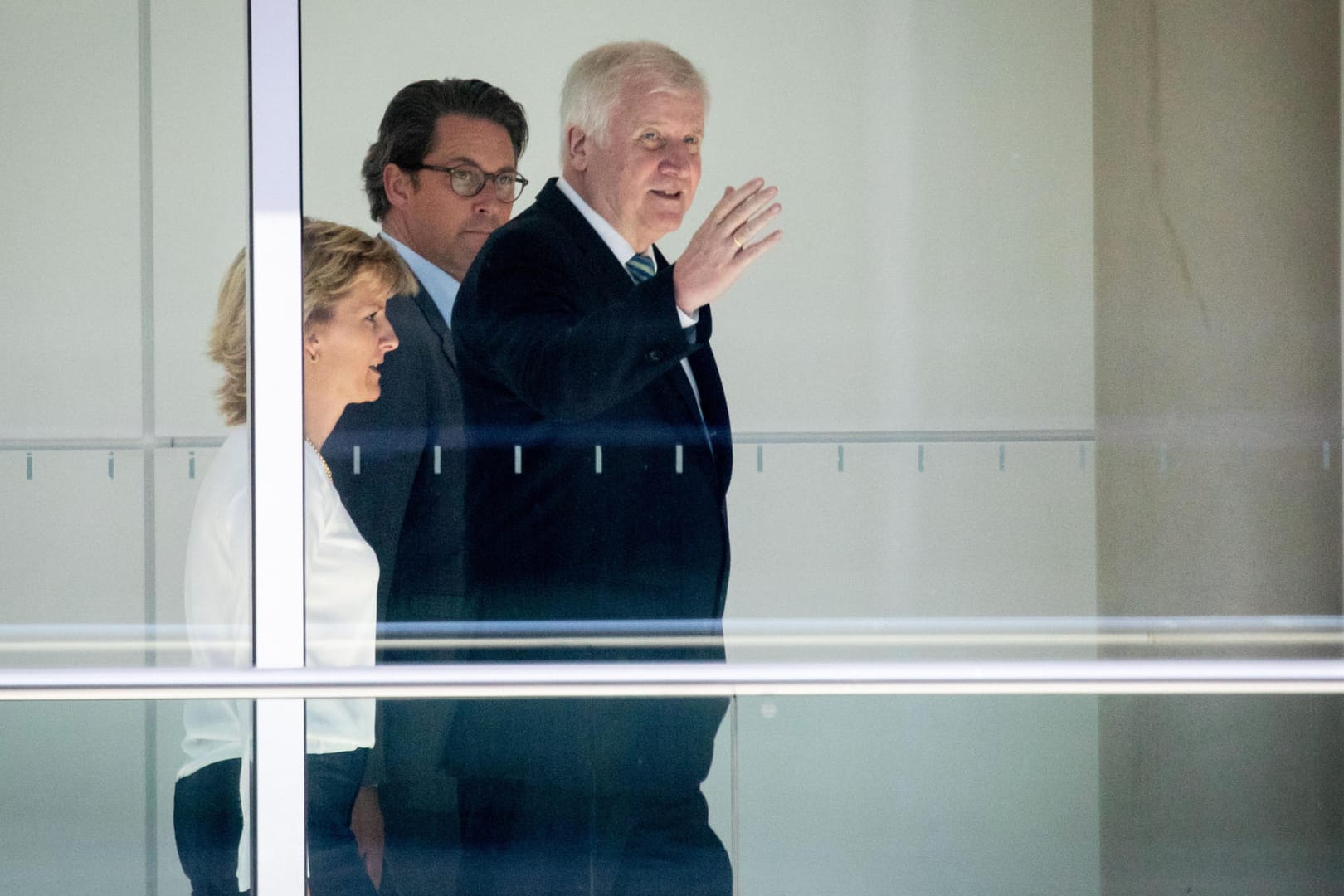 Innenminister Horst Seehofer und Verkehrsminister Andreas Scheuer: In einer Sondersitzung stritten CDU und CSU getrennt über den Migrationsplan des Innenministers.