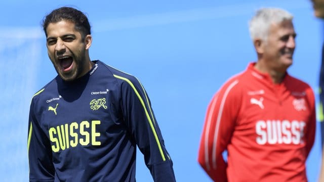 Trifft mit der Schweiz auf Rekord-Weltmeister Brasilien: Ricardo Rodriguez (l). Trifft mit der Schweiz auf Rekord-Weltmeister Brasilien: Ricardo Rodriguez (l).