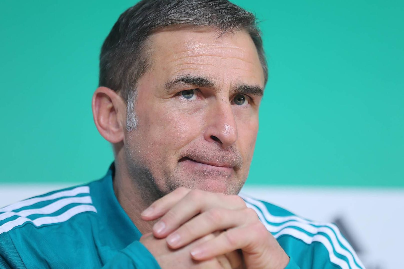 Erfolgreich in verschiedenen Positionen: Als Trainer holte Stefan Kuntz 2017 mit der deutschen U21 den EM-Titel, als Spieler wurde er Deutscher Meister und zweimal Bundesliga-Torschützenkönig.