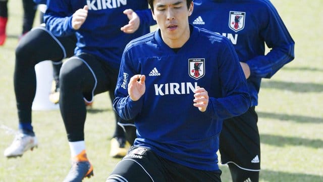 Glaubt an ein gutes Abschneiden Japans bei der WM: Eintracht-Profi Makoto Hasebe. Glaubt an ein gutes Abschneiden Japans bei der WM: Eintracht-Profi Makoto Hasebe.