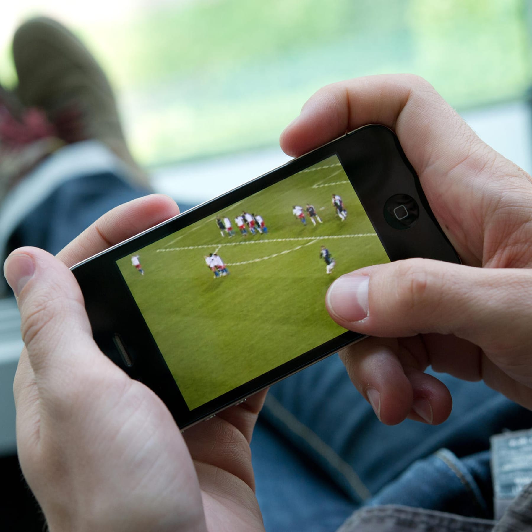 LKA warnt Wie Internetbetrüger das Fußballfieber ausnutzen