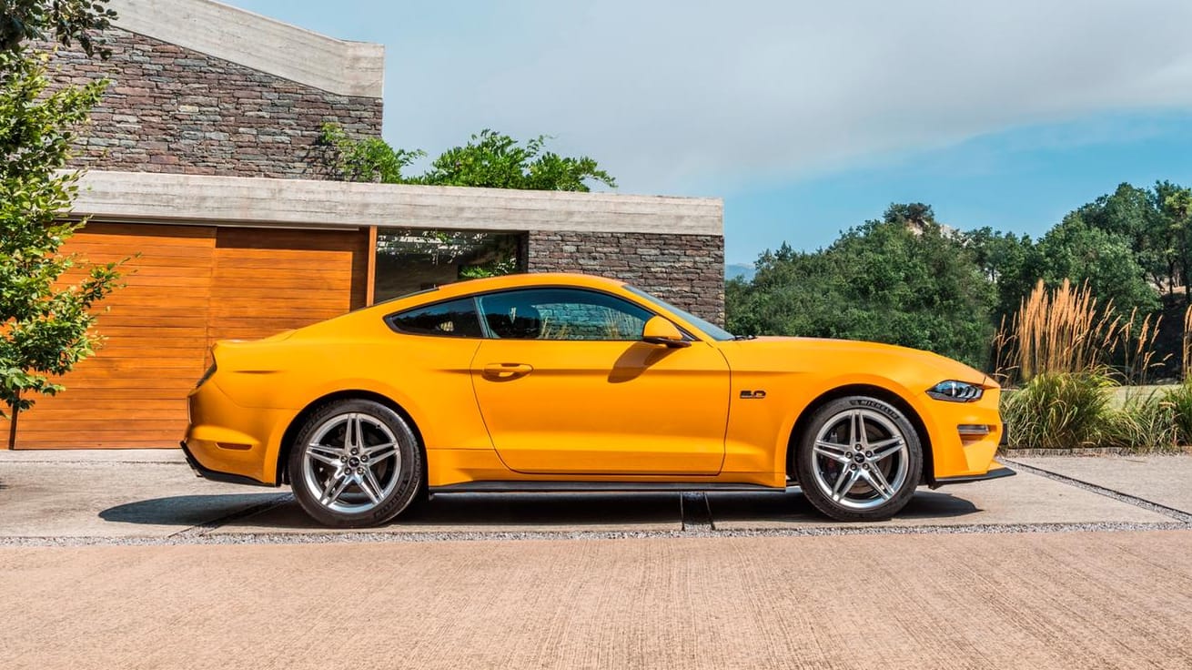 Ford Mustang: Im Profil ist ihm der 8er recht ähnlich.