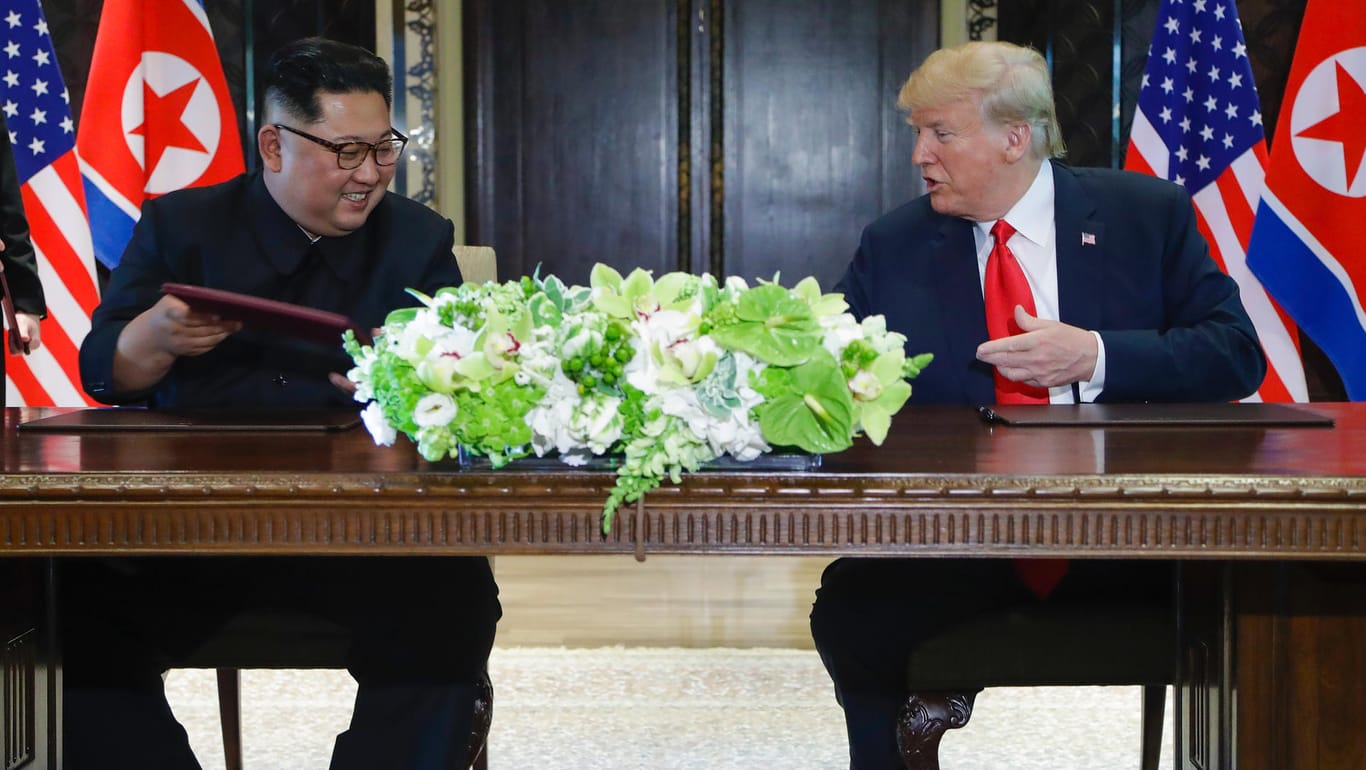 Kim Jong Un, Donald Trump in Singapur: Welche Zusagen hat Kim gemacht?