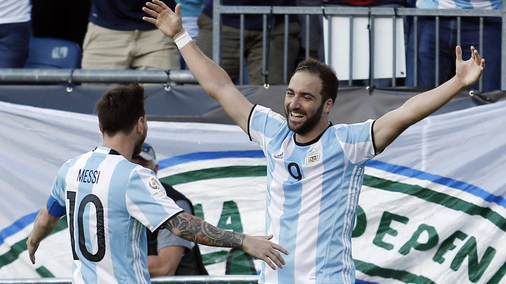 Die argentinische Offensive um Superstar Lionel Messi (l.) und Gonzalo Higuain gehört zu den besten der Welt.