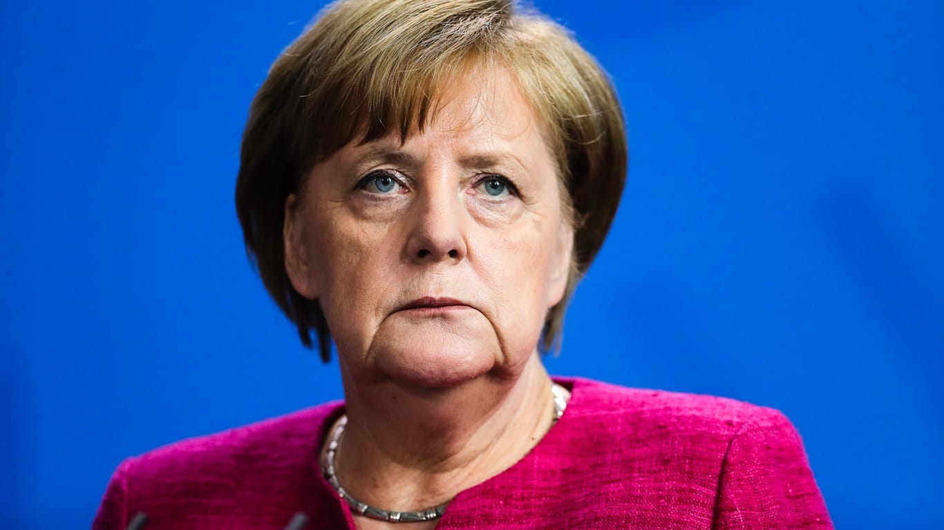 Kanzlerin Angela Merkel: Merkel plädiert im Asylstreit weiterhin für eine europäische Lösung.