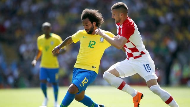 Ante Rebic (r) beginnt im Spiel gegen Nigeria von Beginn an. Ante Rebic (r) beginnt im Spiel gegen Nigeria von Beginn an.
