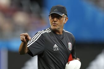 Respekt ja, Angst nein: Coach Juan Carlos Osorio gibt bei Mexiko die Richtung vor.