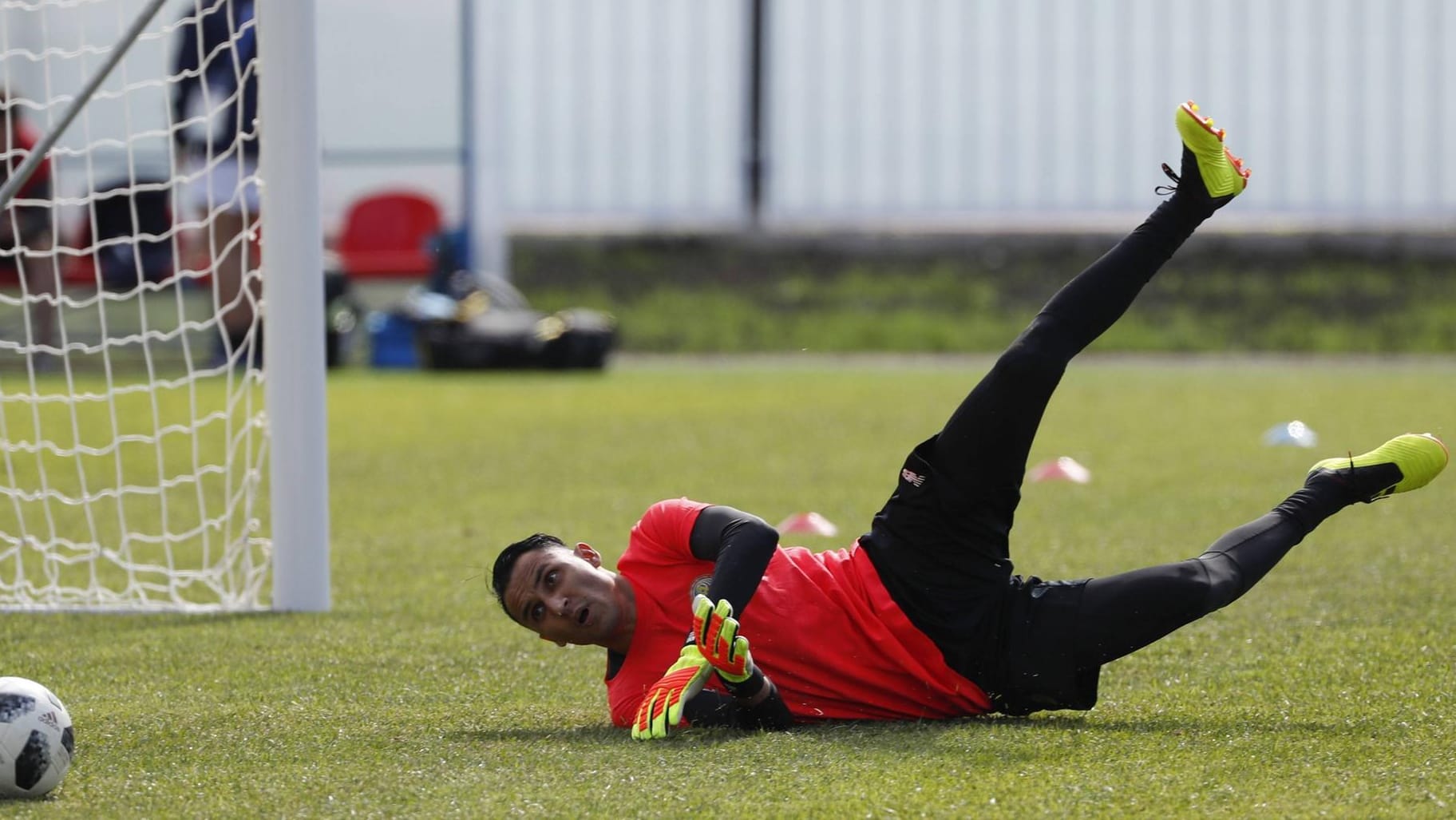 Keylor Navas ist der Star bei Costa Rica und einer der reaktionsschnellsten Keeper der Welt.