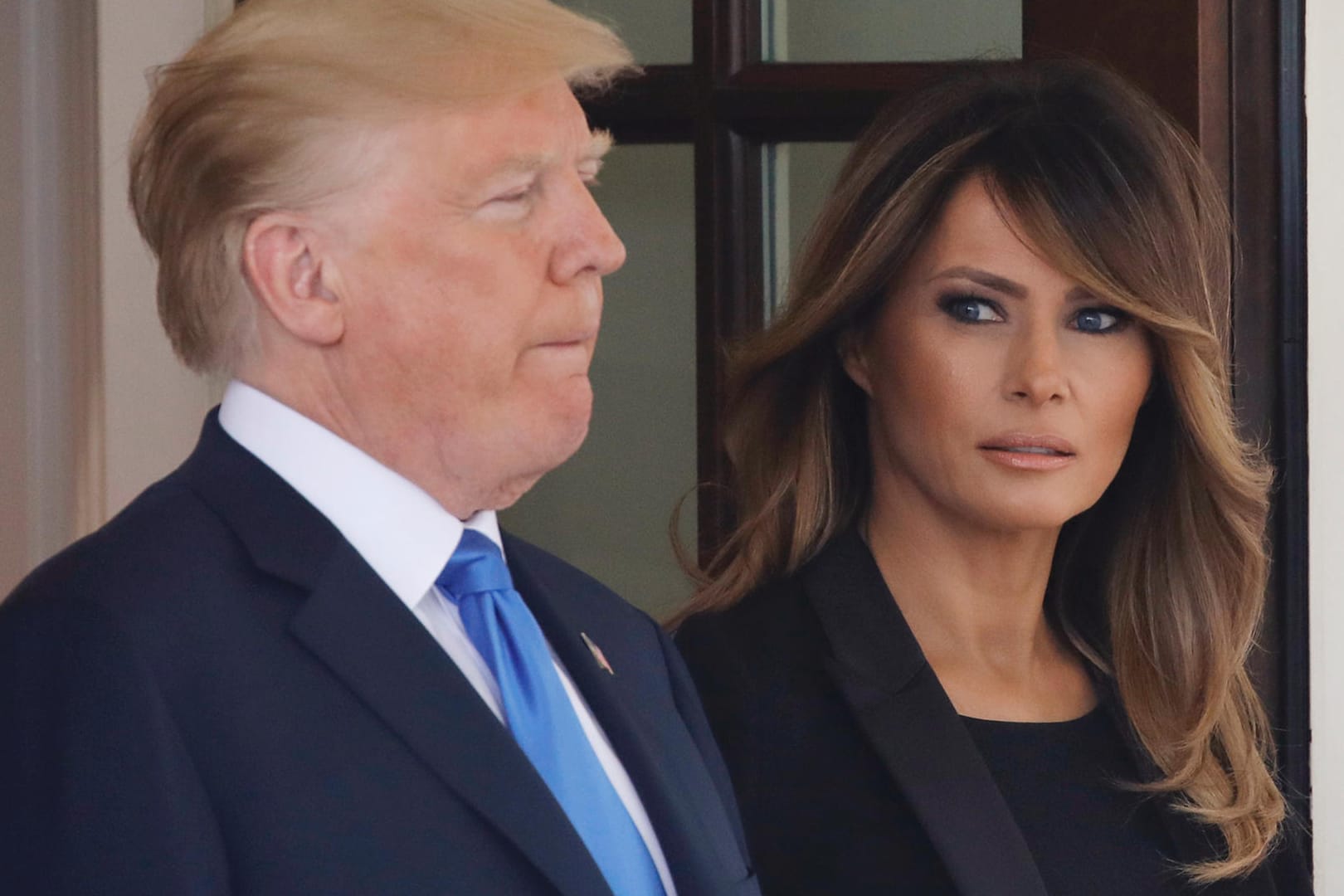 First Lady Melania Trump mit US-Präsident Donald Trump: Das Weiße Haus gibt der rigorosen Praxis Rückendeckung, Kinder illegaler Einwanderer von ihren Eltern zu trennen. Die First Lady ist davon nicht begeistert.