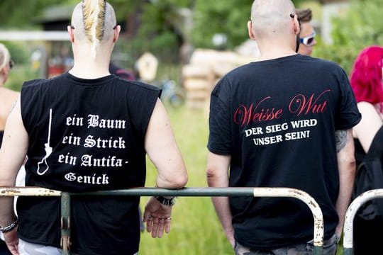 Neonazis im thüringischen Themar.