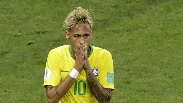 Neymar mit seiner neuen Haarpracht.