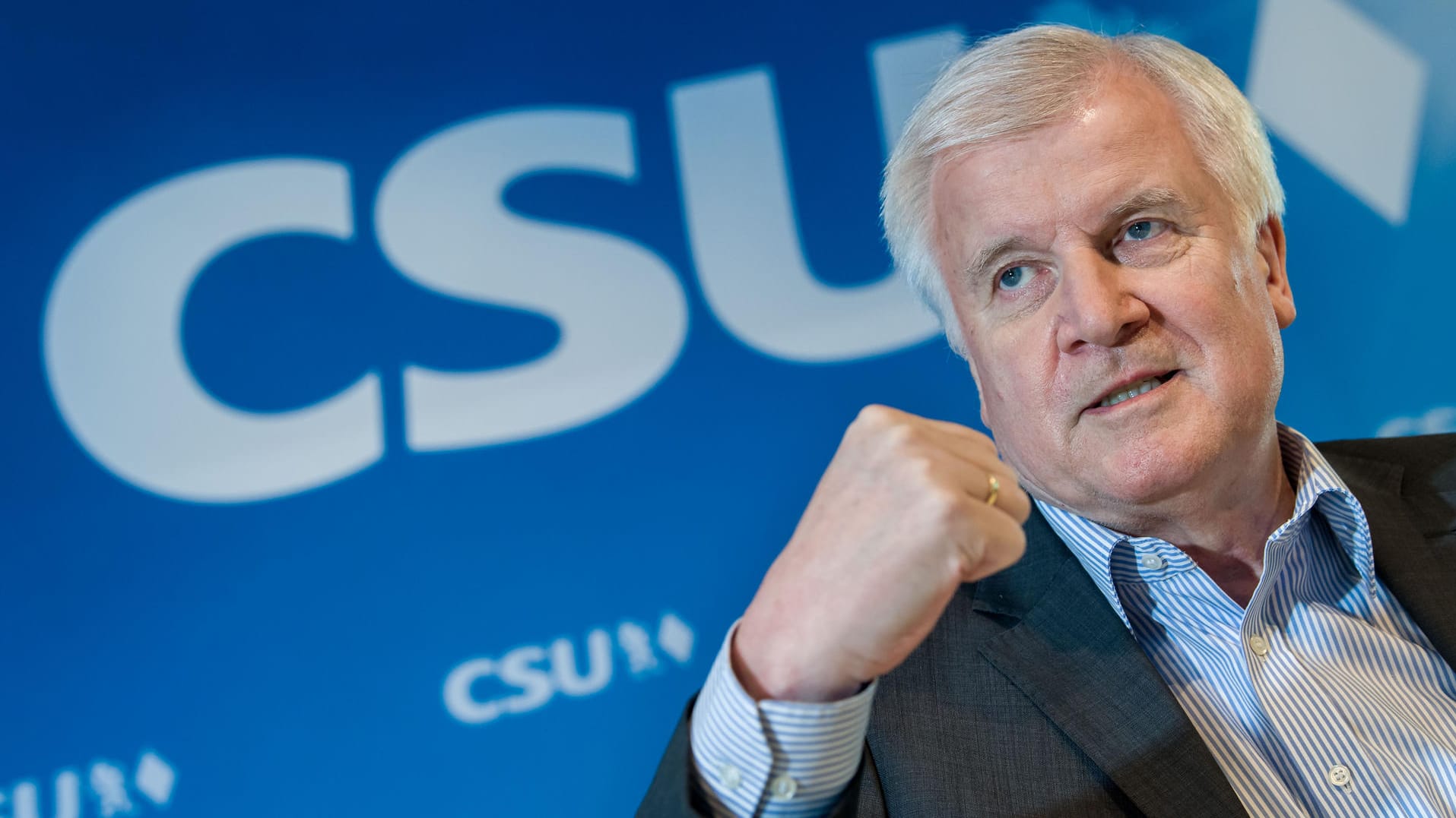 Horst Seehofer, Innenminister und CSU-Chef: Der CSU-Vorstand unterstützt seinen Plan.